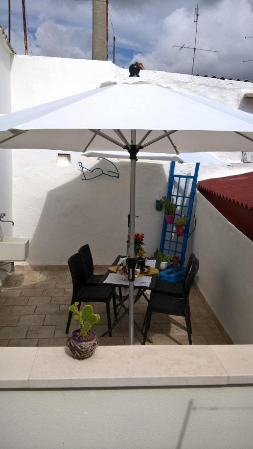 Antiche Mura Apartments "Nel Cuore Della Puglia"Bivani, Cucina, Terrazzo Тури Экстерьер фото