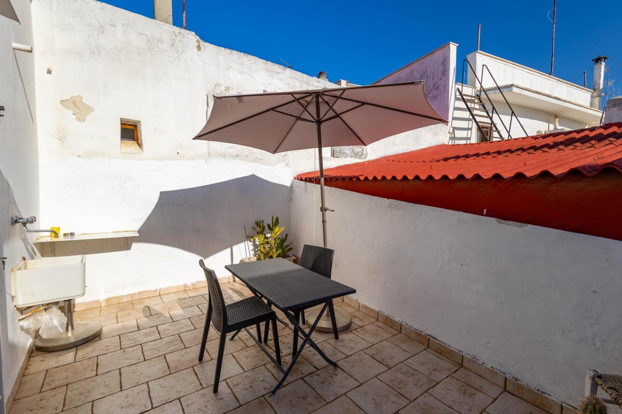 Antiche Mura Apartments "Nel Cuore Della Puglia"Bivani, Cucina, Terrazzo Тури Экстерьер фото