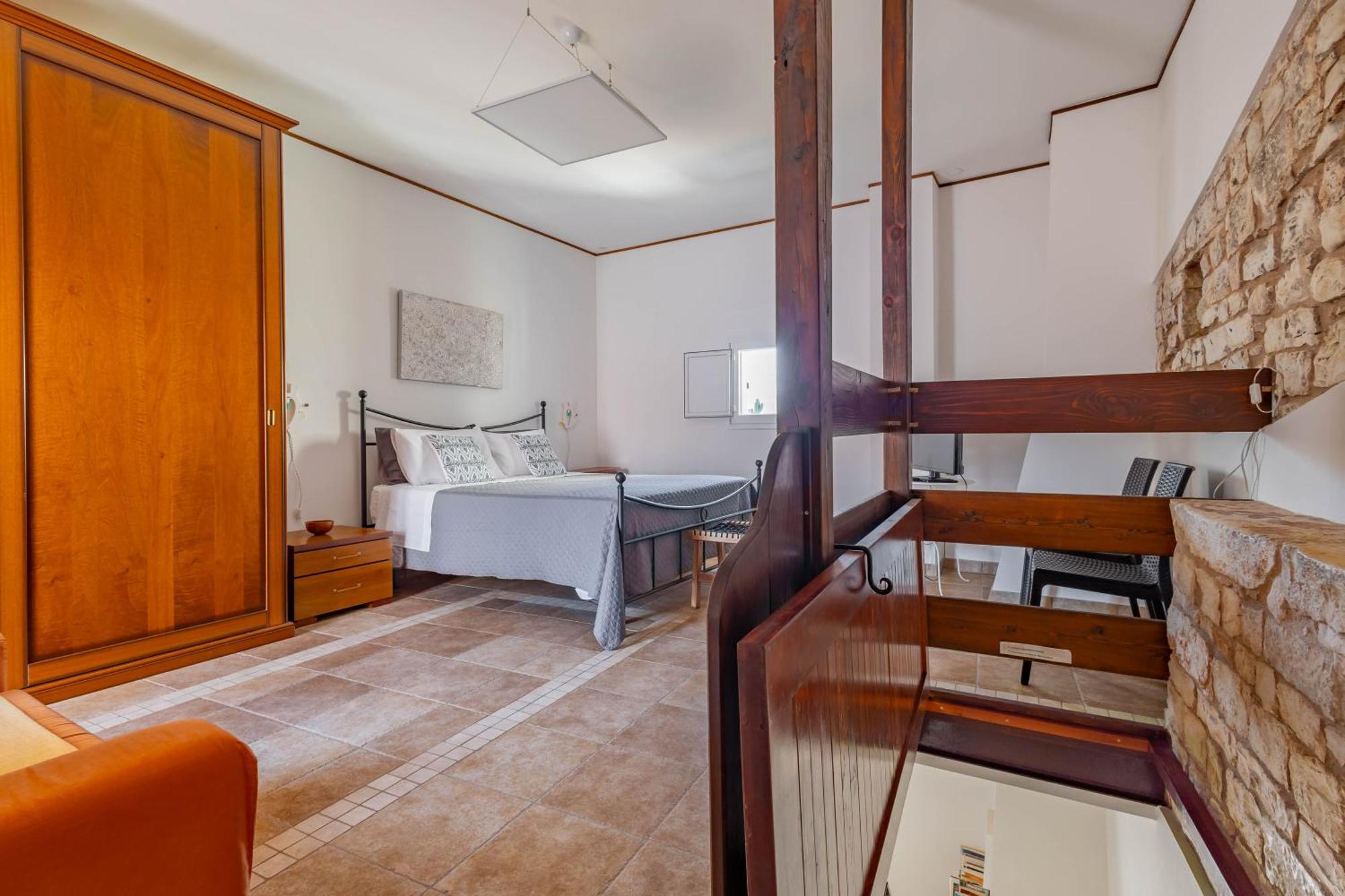 Antiche Mura Apartments "Nel Cuore Della Puglia"Bivani, Cucina, Terrazzo Тури Экстерьер фото