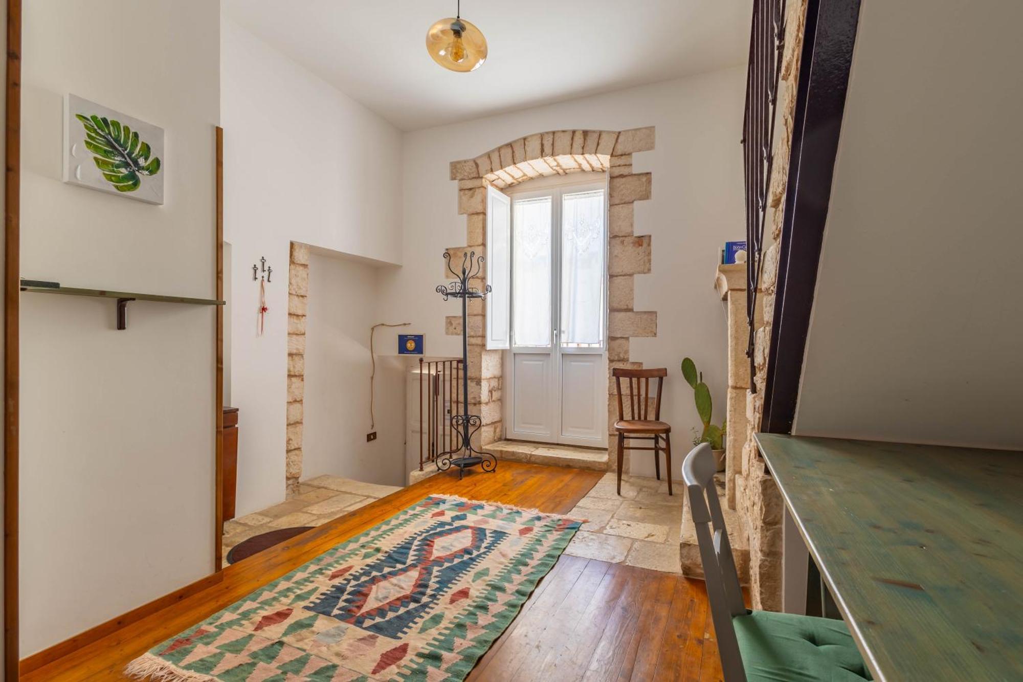Antiche Mura Apartments "Nel Cuore Della Puglia"Bivani, Cucina, Terrazzo Тури Экстерьер фото